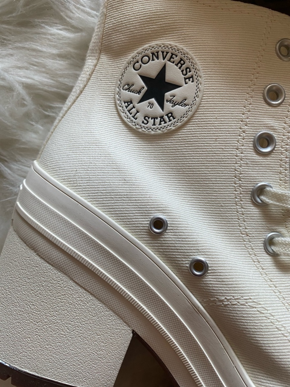 NEW Converse Chuck 70 De Luxe Heel High Top Cream Off White Ivory Size 11 / 42.5 - Picture 11 of 16